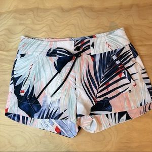 Athleta Blue, Peach Palm Leaf Quick Dry Shorts